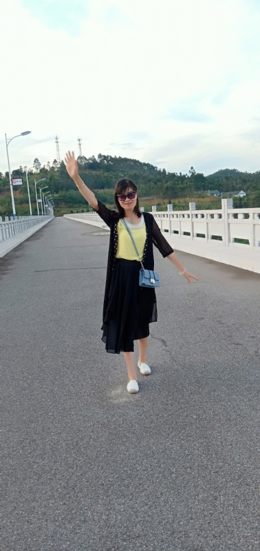 执念的第一张照片--姚安认干亲服务网